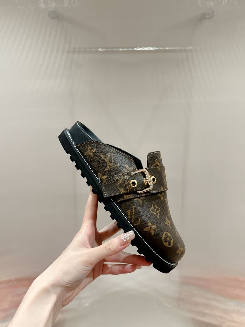 Louis Vuitton Slippers